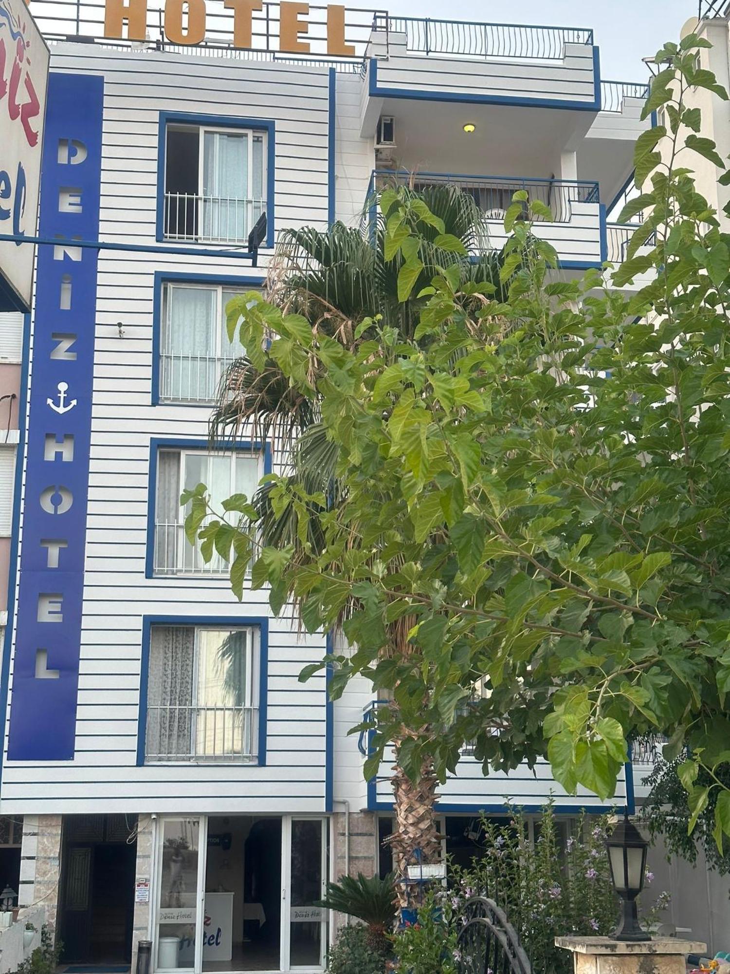 Deniz Hotel 菲尼克 外观 照片
