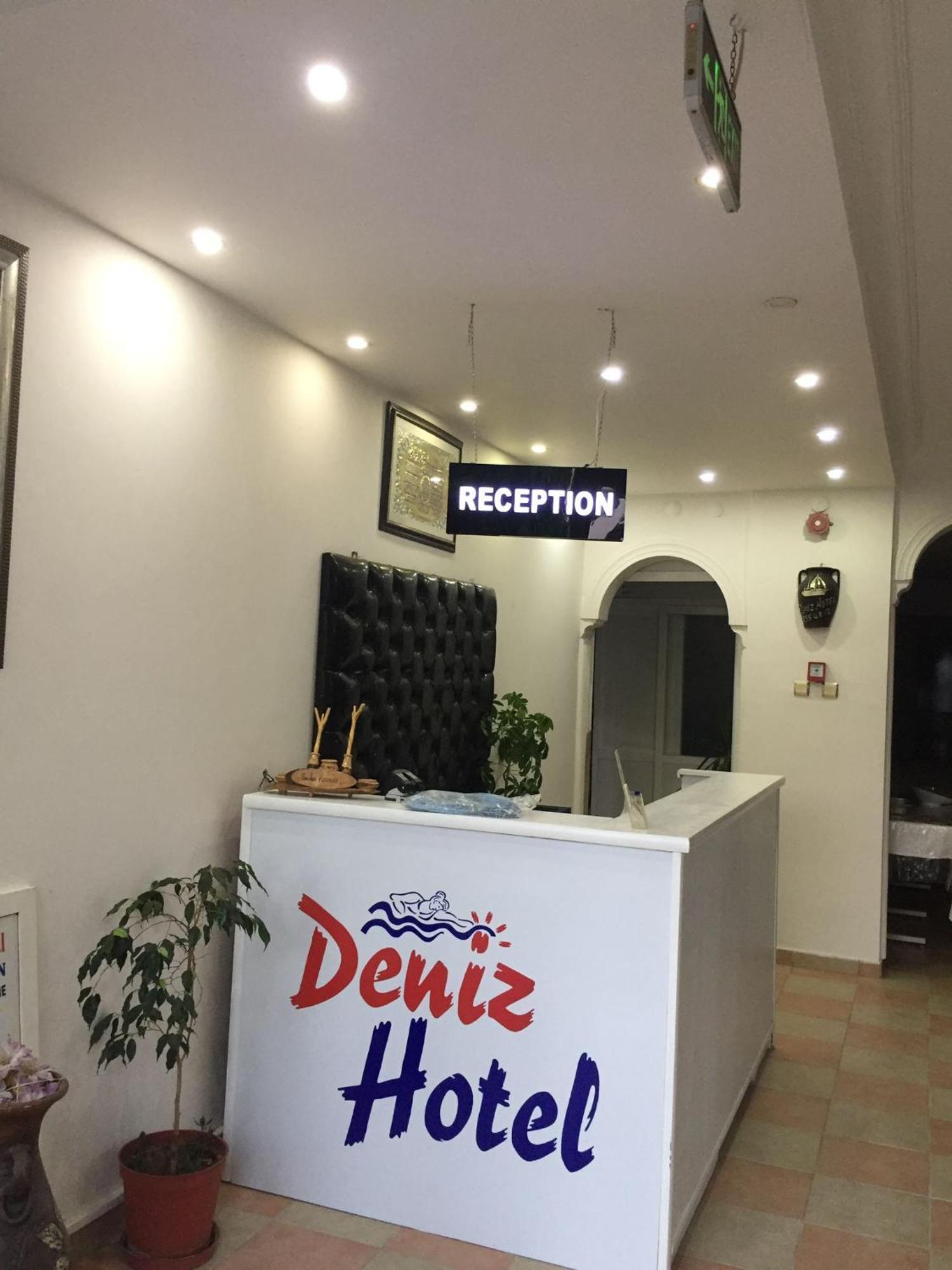 Deniz Hotel 菲尼克 外观 照片
