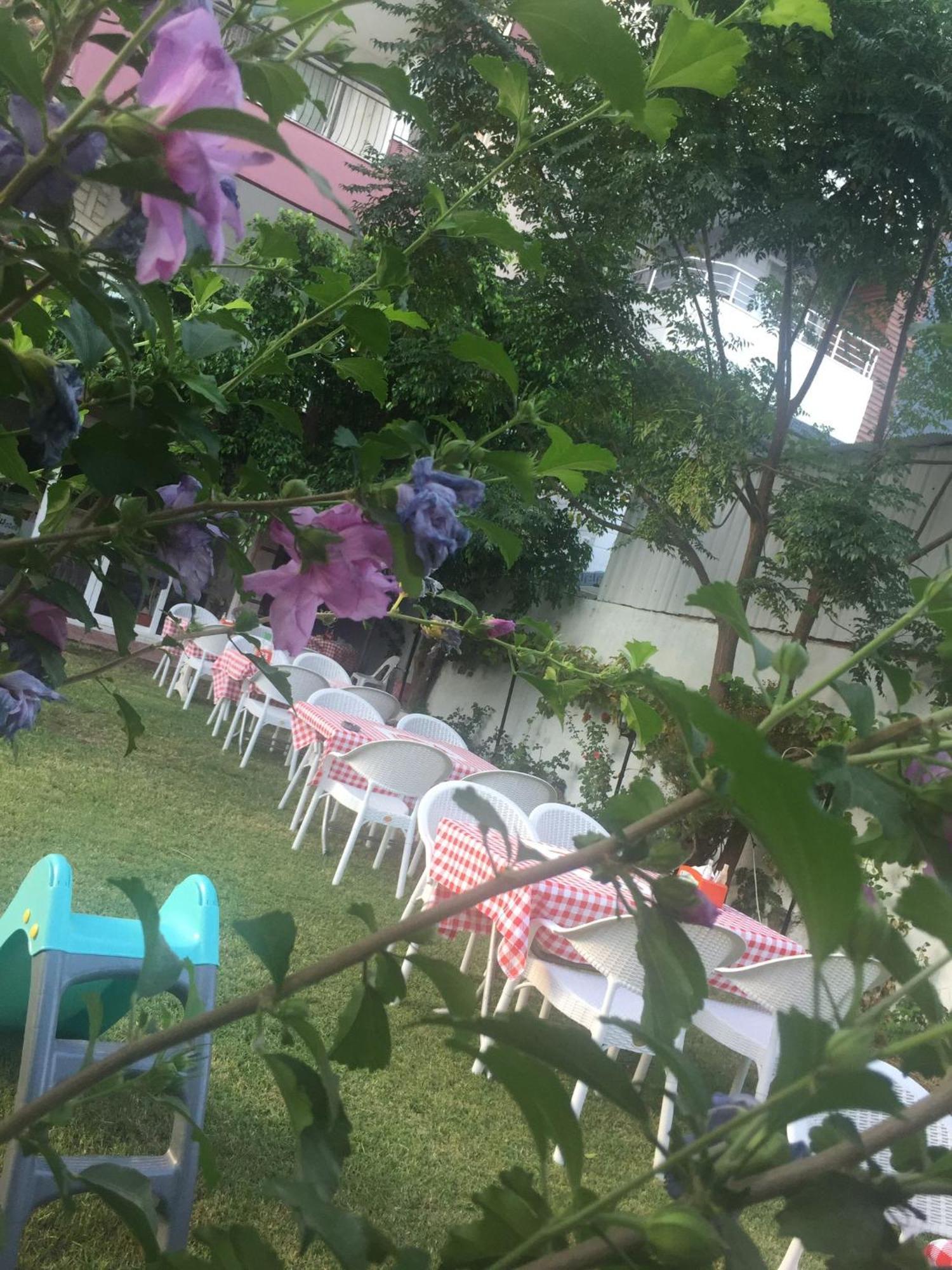 Deniz Hotel 菲尼克 外观 照片